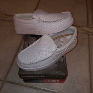 DC Villain shoes